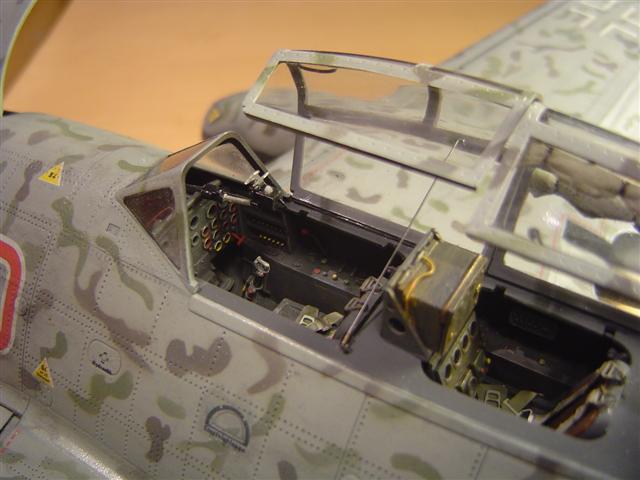 Trumpeter 2237 - Maqueta A Escala Del Avión Messerschmitt Me 262 B-1a/U1, Kit De Plástico Para Montar
